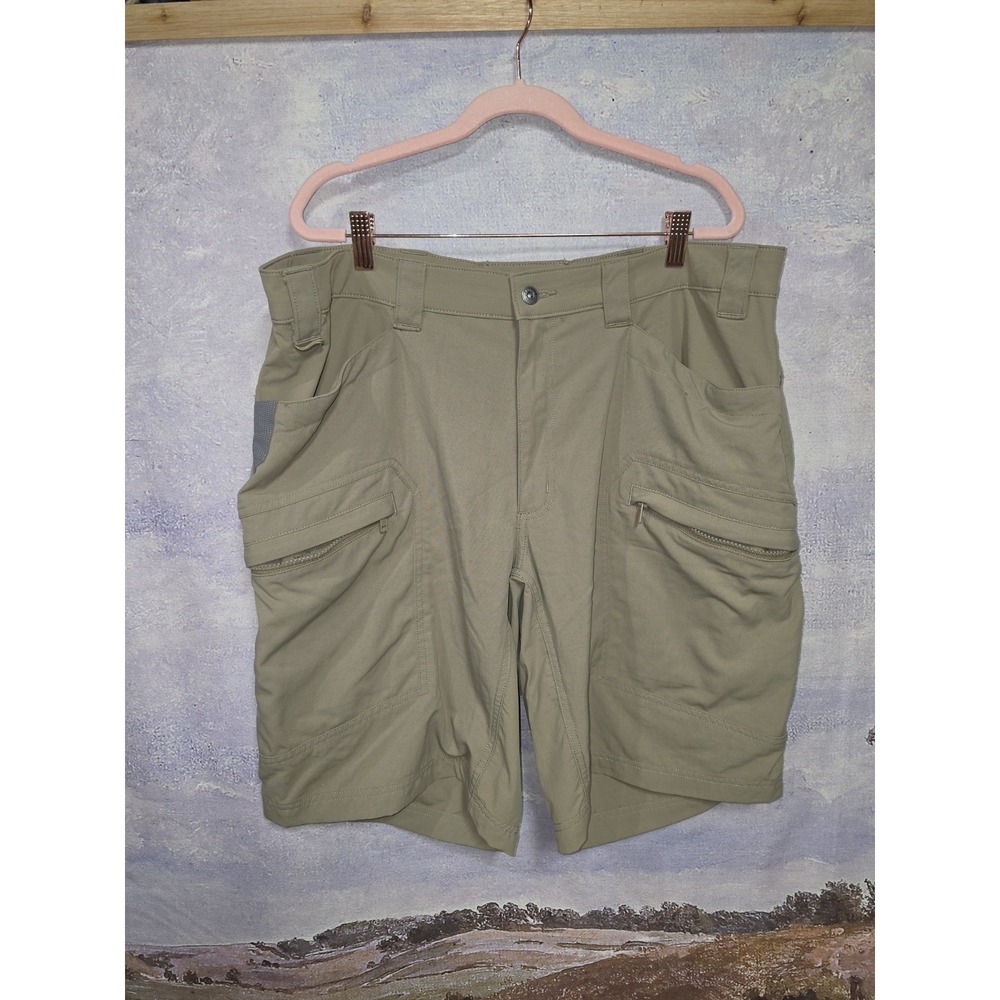 Alaskan Hardgear Cargo Shorts Mens 40 Beige Microfiber Outdoor Workwear